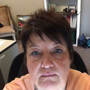 Meet your Posher, Kim